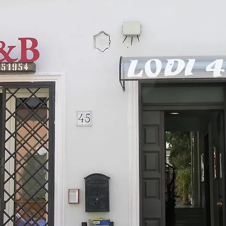 Aparthotel Lodi