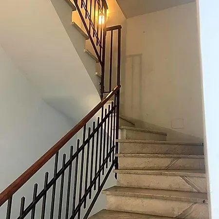 Lodi Lägenhetshotell