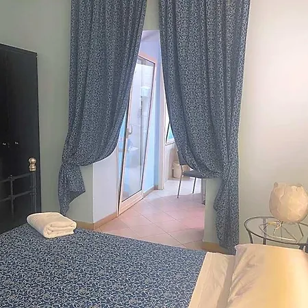 Lägenhetshotell Lodi 4*