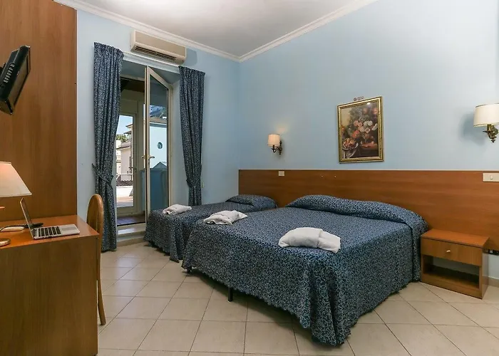 Aparthotel Lodi 4*