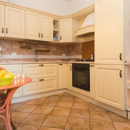 Lodi Aparthotel Rome
