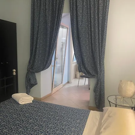 Lodi Aparthotel 3*
