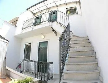 Lodi Aparthotel Rome