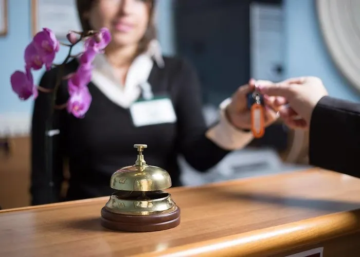 Lodi Apartahotel Roma